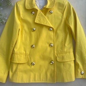 Gorgeous yellow jacket with gold buttons🛍